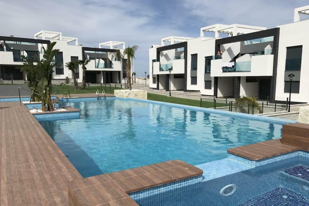 Oasis Beach IX Puntaprima Torrevieja Exterior foto