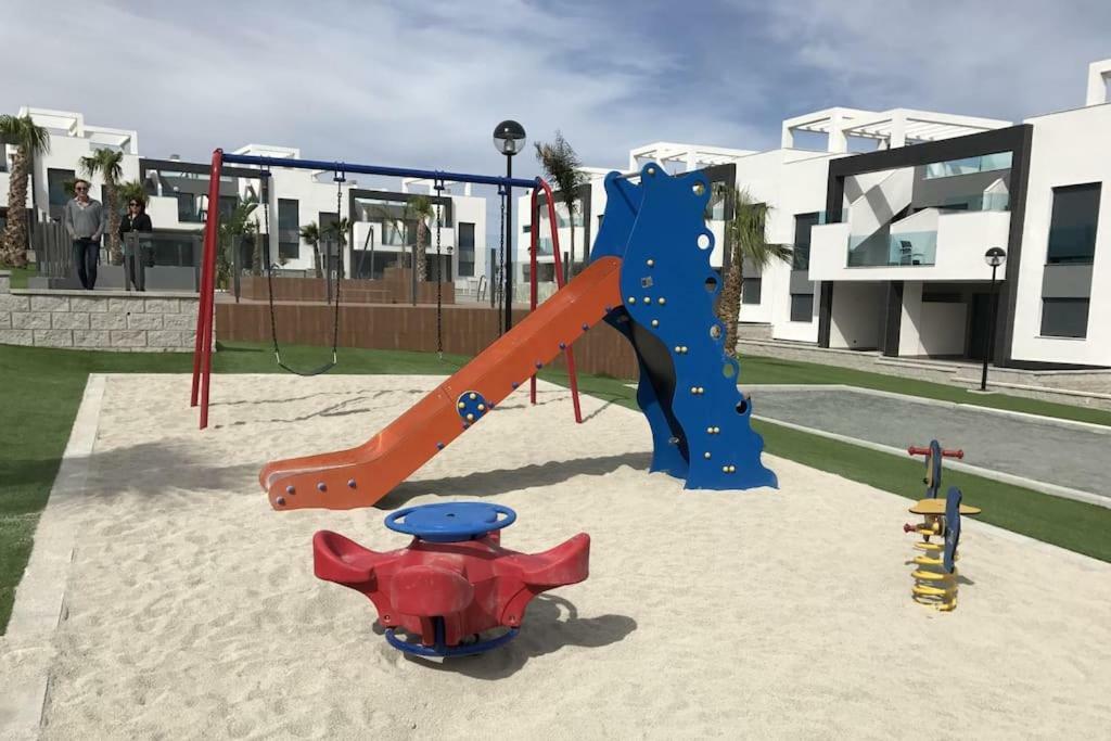 Oasis Beach IX Puntaprima Torrevieja Exterior foto