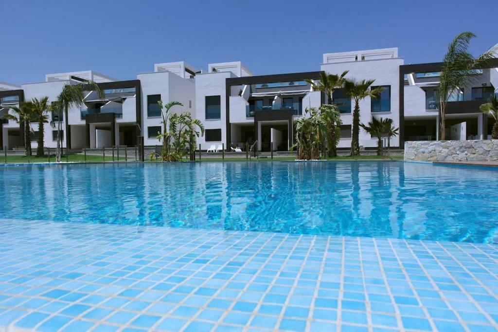 Oasis Beach IX Puntaprima Torrevieja Exterior foto
